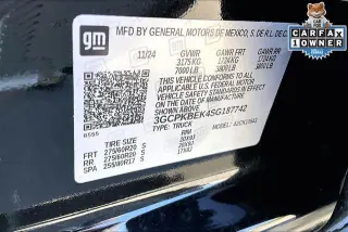 Chevrolet Silverado 1500 2025 4x4 Custom 4 puertas Cabina Crew 5.8 pies. SB