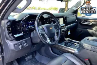 Chevrolet Silverado 1500 2022 4x4 LT 4 puertas Cabina Crew 6.6 pies. Caja corta
