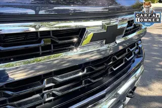 Chevrolet Silverado 1500 2022 4x4 LT 4 puertas Cabina Crew 6.6 pies. Caja corta