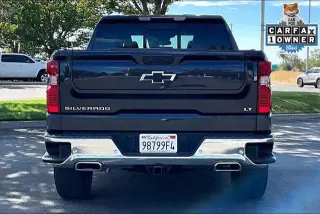 Chevrolet Silverado 1500 2022 4x4 LT 4 puertas Cabina Crew 6.6 pies. Caja corta