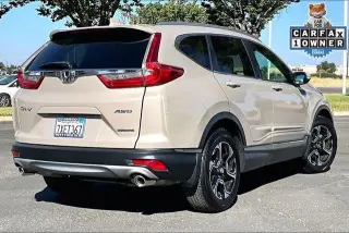 Honda CR-V 2017 AWD Touring 4p SUV
