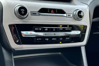 Ford Explorer 2023 AWD XLT 4 puertas SUV