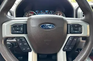 Ford F-150 2015 4x4 King Ranch 4 puertas SuperCrew 5.5 pies. SB