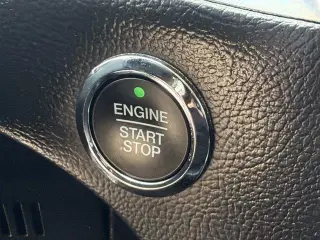 Ford Edge 2024 AWD Titanium 4 puertas SUV