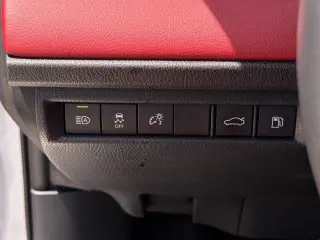 Toyota Camry 2026 SE 4p Sedan