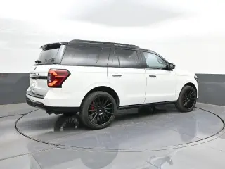 Ford Expedition 2023 4x2 Limited 4 puertas SUV