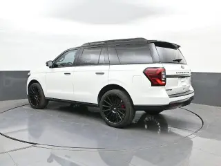 Ford Expedition 2023 4x2 Limited 4 puertas SUV
