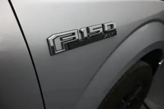 Ford F-150 2017 4x2 XLT 4 puertas SuperCrew 5.5 pies. SB
