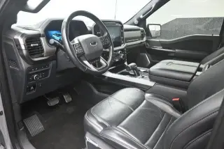 Ford F-150 2023 4x4 Platinum 4dr SuperCrew 6.5 ft. SB