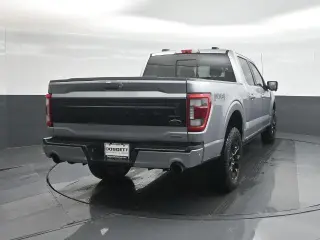 Ford F-150 2023 4x4 Platinum 4dr SuperCrew 6.5 ft. SB