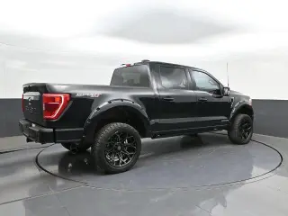 Ford F-150 2023 4x4 XLT 4 puertas SuperCrew 5.5 pies SB