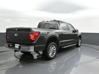 Ford F-150 2024 4x4 XLT 4 puertas SuperCrew 5.5 pies. SB