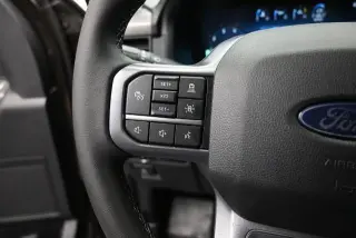 Ford F-150 2024 4x4 XLT 4 puertas SuperCrew 5.5 pies. SB