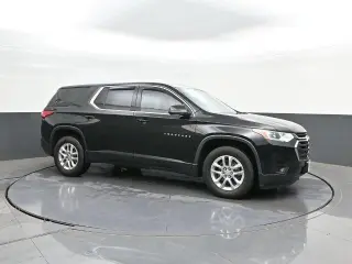 Chevrolet Traverse 2021 LS 4 puertas SUV con 1LS