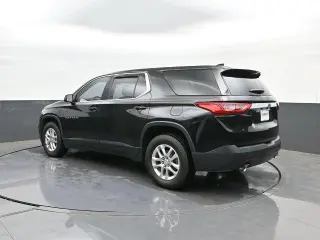 Chevrolet Traverse 2021 LS 4 puertas SUV con 1LS