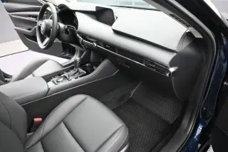 Mazda Mazda3 Sedán 2024 2.5 S Preferred 4p Sedán