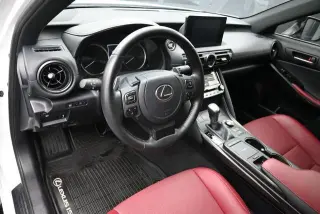 Lexus IS 350 2025 F SPORT Design 4p Sedán