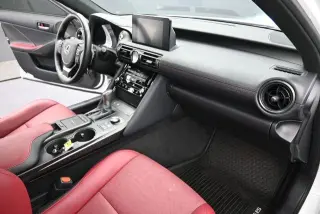 Lexus IS 350 2025 F SPORT Design 4p Sedán