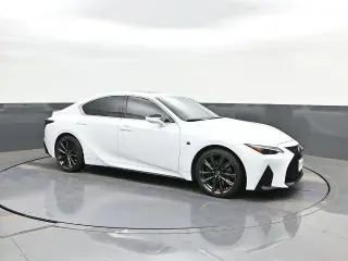 Lexus IS 350 2025 F SPORT Design 4p Sedán