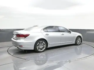Lexus LS 460 2013 L 4p Sedan