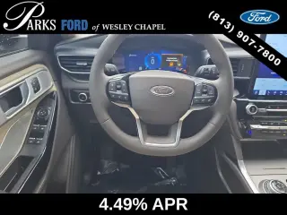 Ford Explorer 2024 AWD Platinum 4 puertas SUV