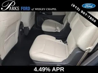 Ford Explorer 2024 AWD Platinum 4 puertas SUV