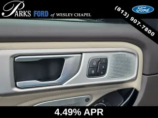 Ford Explorer 2024 AWD Platinum 4 puertas SUV