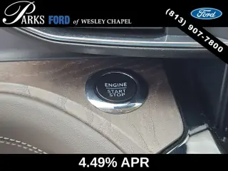 Ford Explorer 2024 AWD Platinum 4 puertas SUV