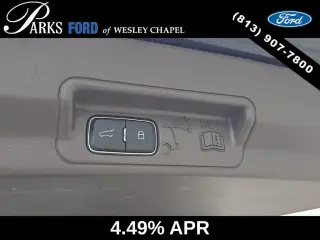 Ford Explorer 2024 AWD Platinum 4 puertas SUV