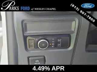 Ford F-150 2023 4x2 XL 4 puertas SuperCrew 5.5 pies. SB
