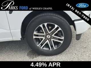 Ford F-150 2023 4x2 XL 4 puertas SuperCrew 5.5 pies. SB