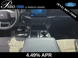 Ford F-150 2025 4x2 STX 4 puertas SuperCrew 5.5 pies SB