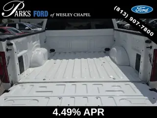 Ford F-150 2025 4x2 STX 4 puertas SuperCrew 5.5 pies SB