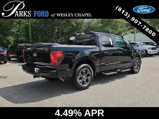 Ford F-150 2024 4x2 STX 4 puertas SuperCrew 5.5 pies. SB