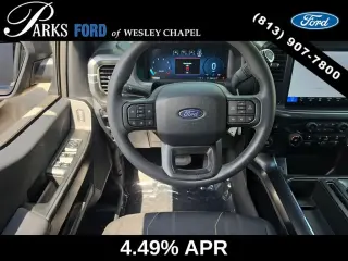 Ford F-150 2025 4x2 STX 4 puertas SuperCrew 5.5 pies SB