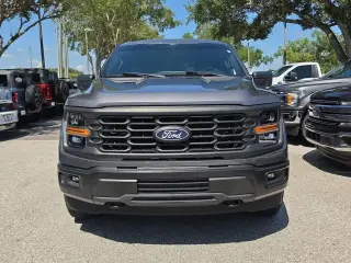 Ford F-150 2024 4x4 STX 4 puertas SuperCrew con caja de 5.5 pies