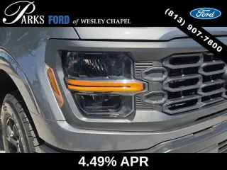 Ford F-150 2024 4x4 STX 4 puertas SuperCrew con caja de 5.5 pies