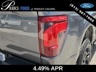 Ford F-150 2024 4x4 STX 4 puertas SuperCrew con caja de 5.5 pies