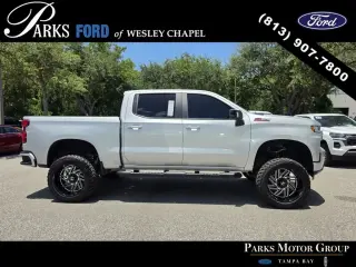 Chevrolet Silverado 1500 2019 4x4 RST 4 puertas Cabina Crew 5.8 ft. SB