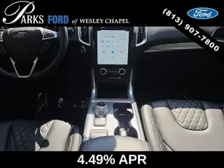 Ford Edge 2024 AWD Titanium 4 puertas SUV