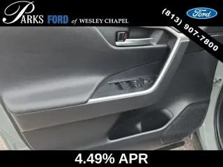 Toyota RAV4 2020 AWD Adventure 4 puertas SUV
