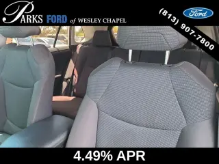 Toyota RAV4 2022 LE 4 puertas SUV