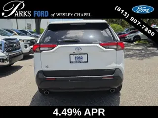 Toyota RAV4 2022 LE 4 puertas SUV