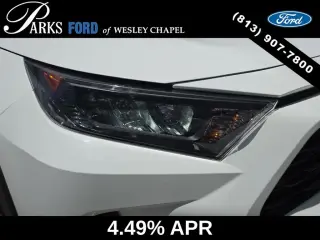 Toyota RAV4 2022 LE 4 puertas SUV