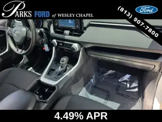 Toyota RAV4 2022 LE 4 puertas SUV