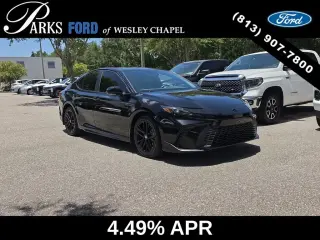 Toyota Camry 2025 SE 4 puertas Sedan