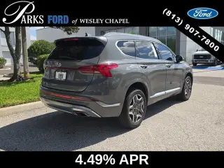 Hyundai SANTA FE 2021 AWD Calligraphy 4p Crossover con llantas de 19 pulgadas