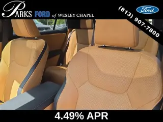 Lexus RZ 300e 2024 Premium 4p Crossover con Ruedas de 18 Pulgadas