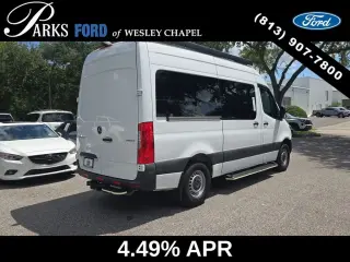 Mercedes-Benz Sprinter 2023 2500 3dr 144 in. WB Camioneta de Carga (2.0L Gas I4)