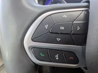 Chrysler Pacifica 2023 Touring L 4 puertas Minivan